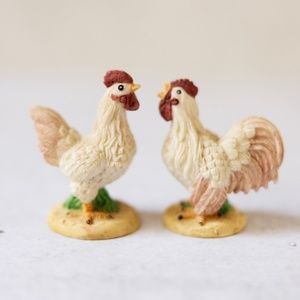 Pair resin chicken rooster Young China figurines vintage mini small